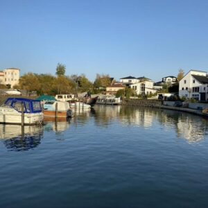 Leben wie im Urlaub – Neu renovierte und möblierte 2 Zimmerwohnung