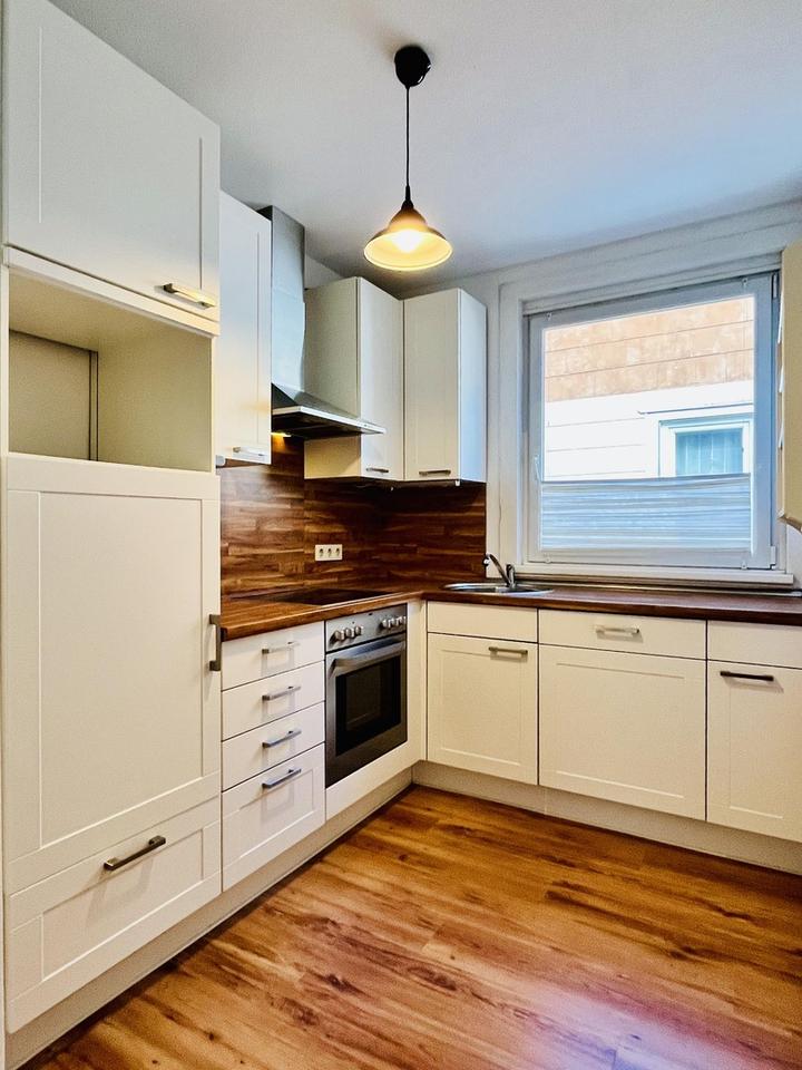 Schönes 2-Familienhaus mit zwei weiteren Zimmern im Gartengeschoss und ausbaufähiges DG! – Bild 22