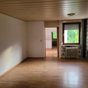 5ZKBB Wohnung mit Garten und Parkplatz in Pirmasens