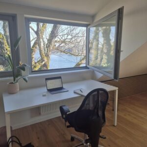 Co-Working Schreibtische mit Seeblick oder eigenes Einzeloffice in der Bleiche (200€-400€)
