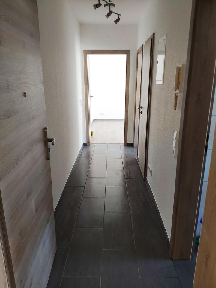 Charmante 1-Zimmer-Wohnung in zentraler Lage von Wuppertal-Elberfeld mit EBK – Bild 3