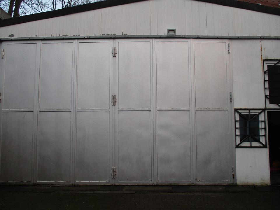 Pkw Werkstatt-KFZ-Transporter-LKw Werkstatt mit Autoplatz – Bild 9