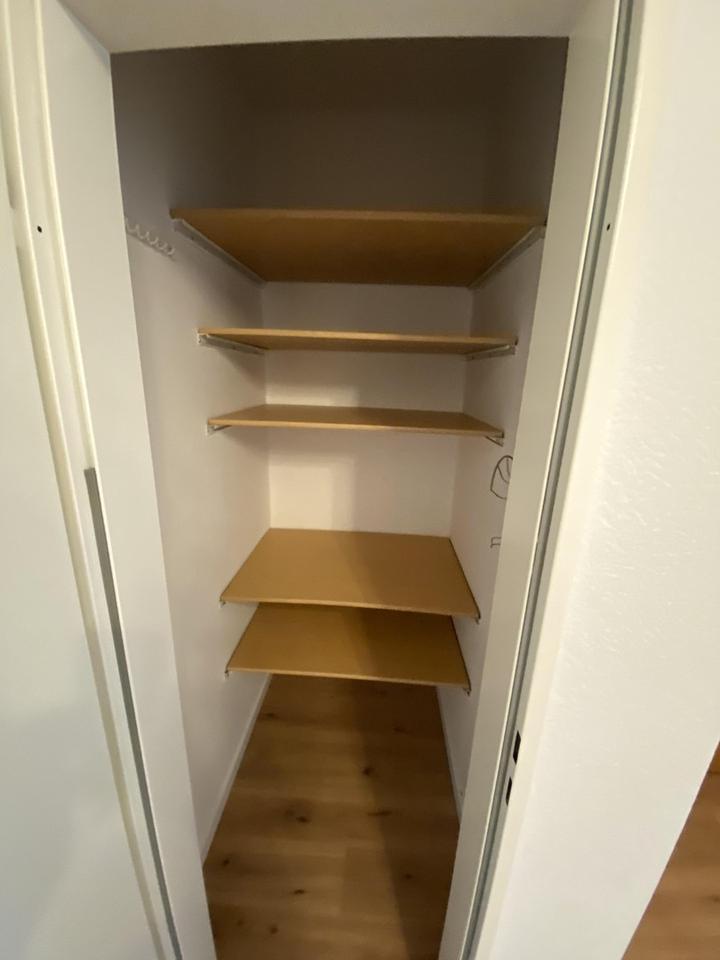 3,5 Zimmer Wohnung mit Balkon – Bild 8