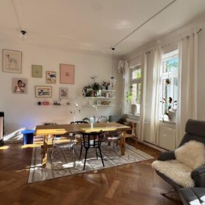 Stilvolle 6-Zimmer-Maisonette-Altbauwohnung mit Garten & Sauna in gefragter Innenstadtlage Nürnberg