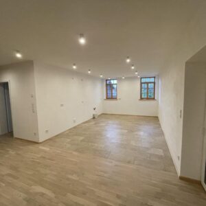 4 Zimmer Wohnung 1. OG
