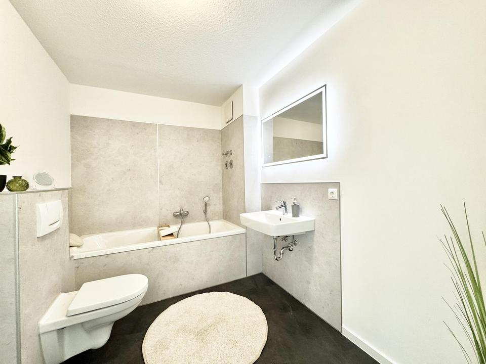 Bezugsfertig! Moderne 3-Zimmer-Wohnung mit Balkon und Stellplatz in Schwerin-Friedrichsthal – Bild 12