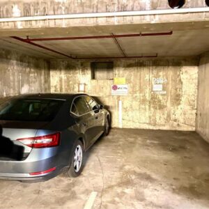 Tiefgaragenstellplatz am Hauptbahnhof in Mannheim zu vermieten