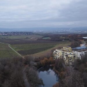 2 ZKB Balkon / Keller / PKW Stellplatz