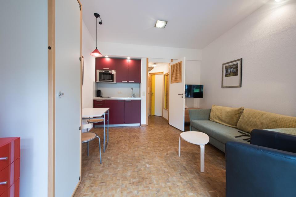 Zingst – Ferienensemble mit 4 Appartements, Nebengebäude & 5 Stellplätzen – Bild 4