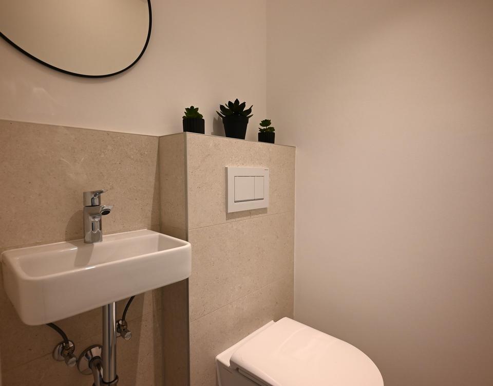 Sehr schöne, modernisierte 3-ZW mit Loggia und Stellplatz nähe Fürther Klinikum – Bild 13