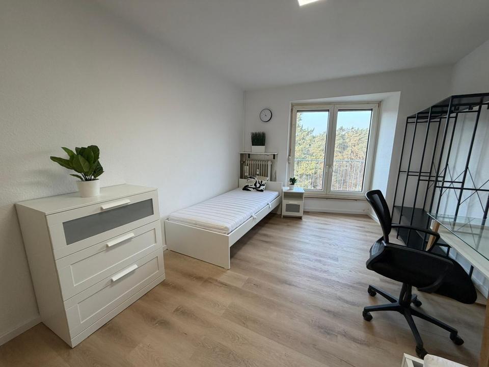 Vollmöblierte 1 Zimmerwohnung direkt am Kanal