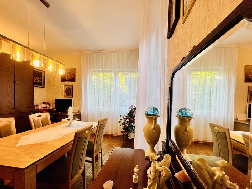 Schönes 2-Familienhaus mit zwei weiteren Zimmern im Gartengeschoss und ausbaufähiges DG! – Bild 16