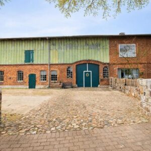 Außergewöhnlich gepflegter Resthof mit zwei Wohneinheiten – provisionsfrei