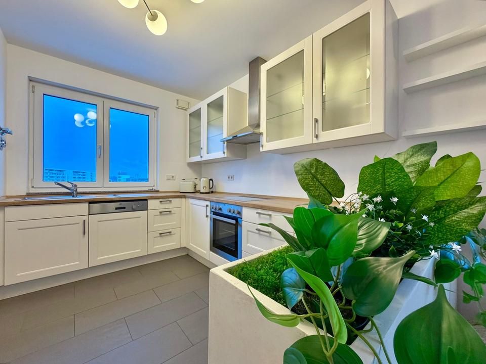 All-Inclusive-Miete: Vollmöbliertes WG-Zimmer mit exklusivem Balkon & Aufzug in Neubau-Siedlung! – Bild 28