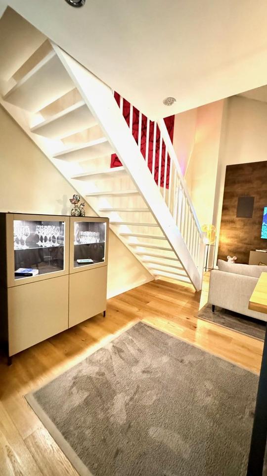 Aussergewönlich Wohnen 2-R- Galerie möbliert mit Dachterrasse Traumküche Lift u.TG ! – Bild 4