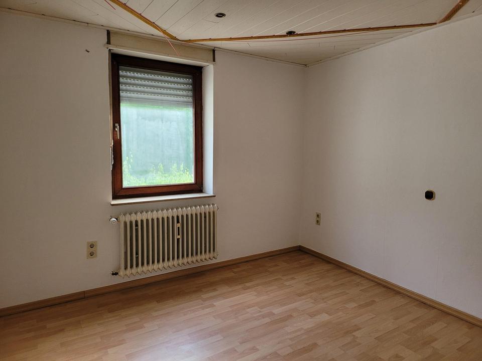 5ZKBB Wohnung mit Garten und Parkplatz in Pirmasens – Bild 6