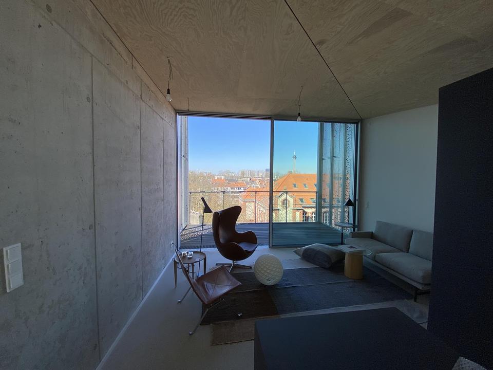 Bilker Bunker - Wohnen über den Dächern von Düsseldorf / Living above the roofs of Düsseldorf – Bild 4