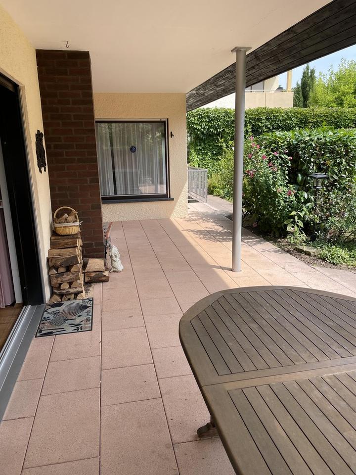 Großzügiges, helles Einfamilienhaus mit Einliegerwohnung, Massivbauweise, Sackgassenlage – Bild 6