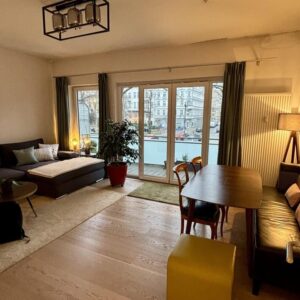 2 Zimmer Wohnung möbliert und auf max. 2J befristet