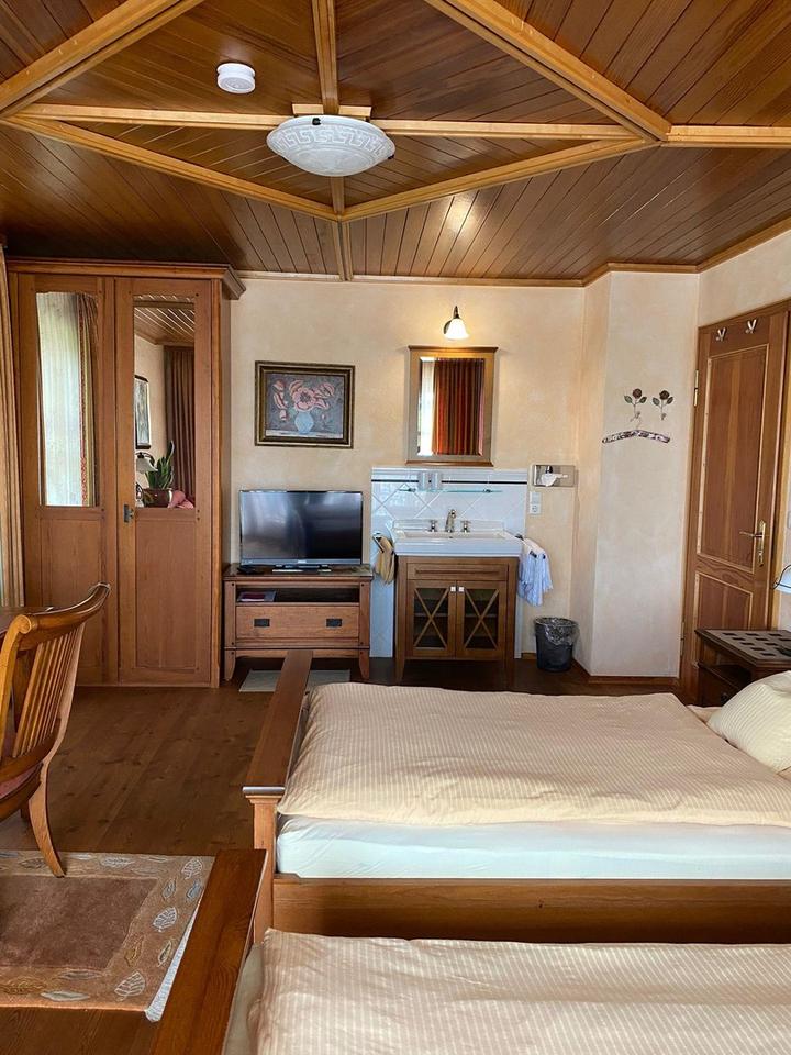 Stilvolle, hochwertige Gästezimmer, wöchentlich, monatlich buchbar – Bild 2