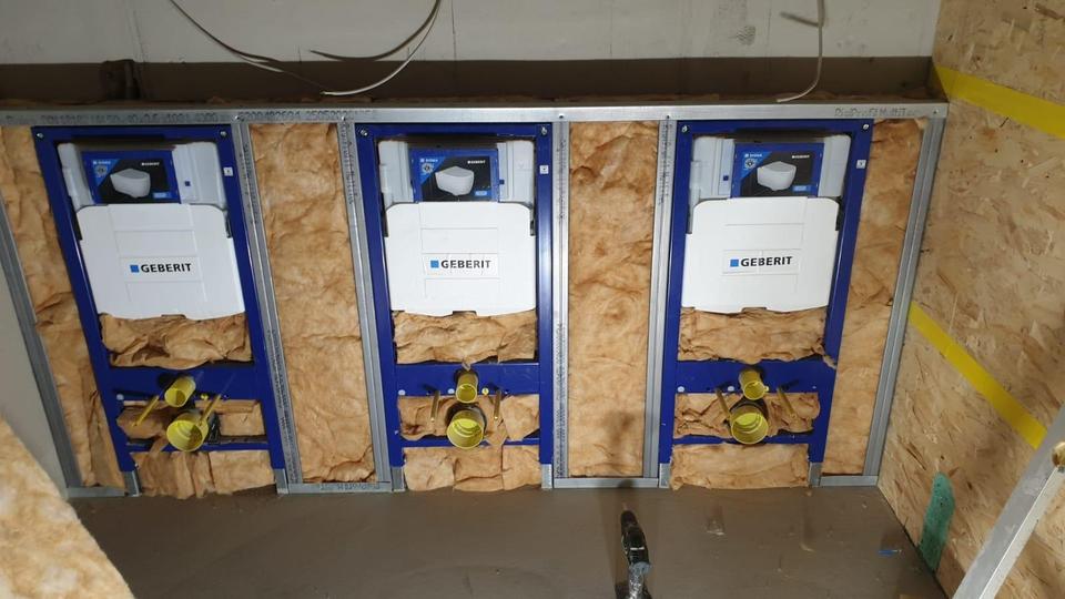 Lagerfläche - am Bremer Hauptbahnhof - Lagerfläche – Bild 14