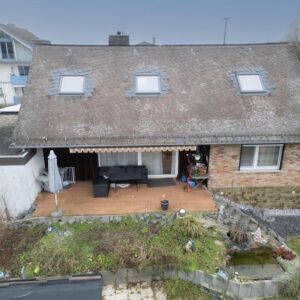 Ruhig gelegenes Einfamilienhaus in Nauort mit Ausbaupotenzial