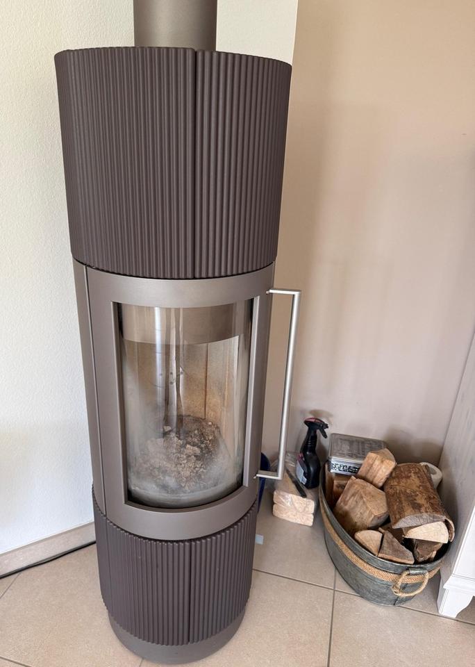 Wundervolles Niedrigenergie-EFH mit ELW/Praxis/Büro in bester Wohnlage! – Bild 5