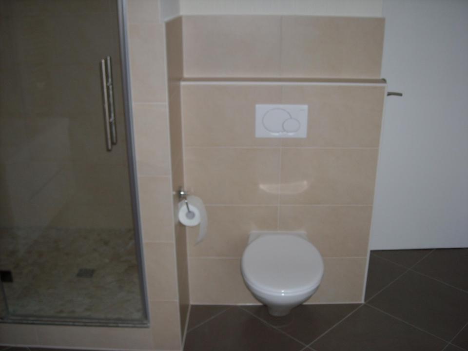 Sehr schöne, gut geschnittene und ruhige 2-Zimmer-Wohnung mit Balkon in St. Jürgen – Bild 15