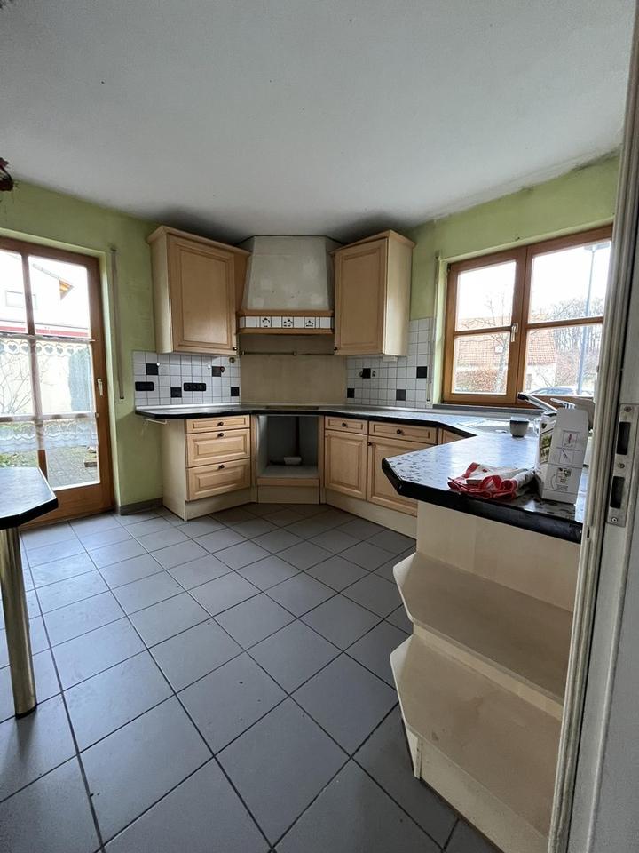 ATTRAKTIVE DOPPELHAUSHÄLFTE IN STEGAURACH MIT GROSSZÜGIGEM GARTEN UND GARAGE – Bild 7