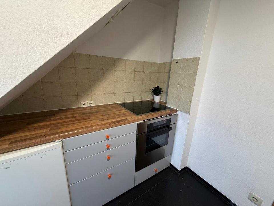 All-Inclusive WG-Zimmer direkt im Herzen Erlangens – Bild 8