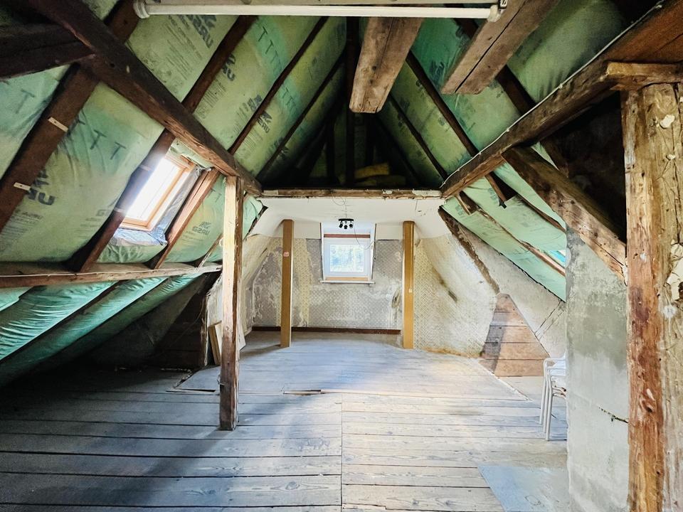 Schönes 2-Familienhaus mit zwei weiteren Zimmern im Gartengeschoss und ausbaufähiges DG! – Bild 33