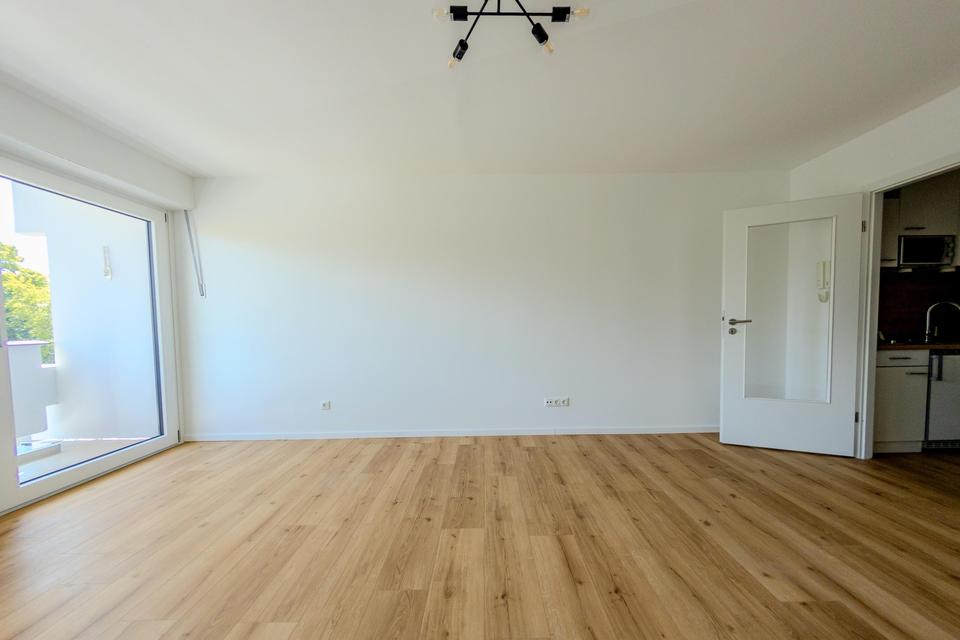 NEU renovierte Wohnung Kurzone 1 mit Balkon und TG Stellplatz – Bild 11