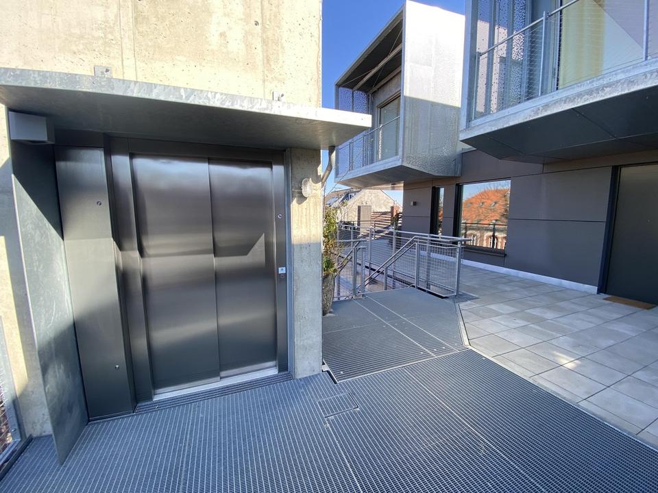 Bilker Bunker - Wohnen über den Dächern von Düsseldorf / Living above the roofs of Düsseldorf – Bild 12