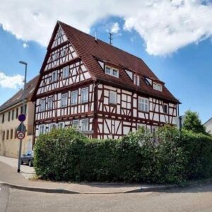 Moderne Wohnung in gemütlichem Fachwerkhaus