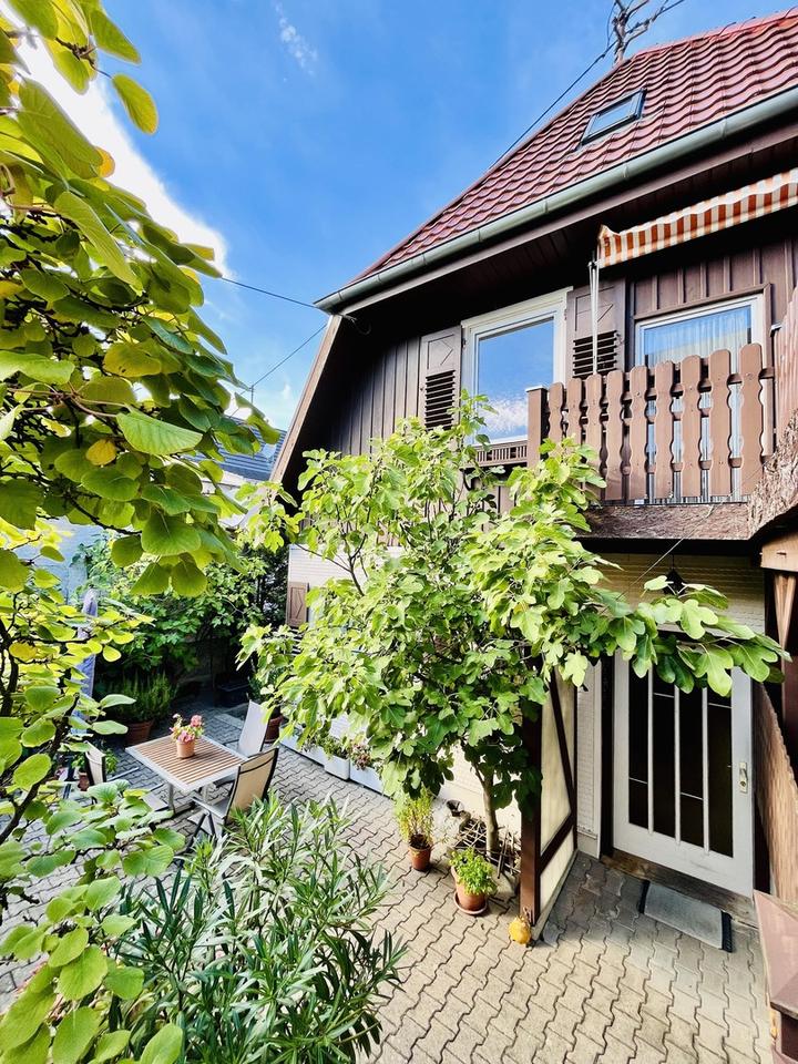 Schönes 2-Familienhaus mit zwei weiteren Zimmern im Gartengeschoss und ausbaufähiges DG! – Bild 6