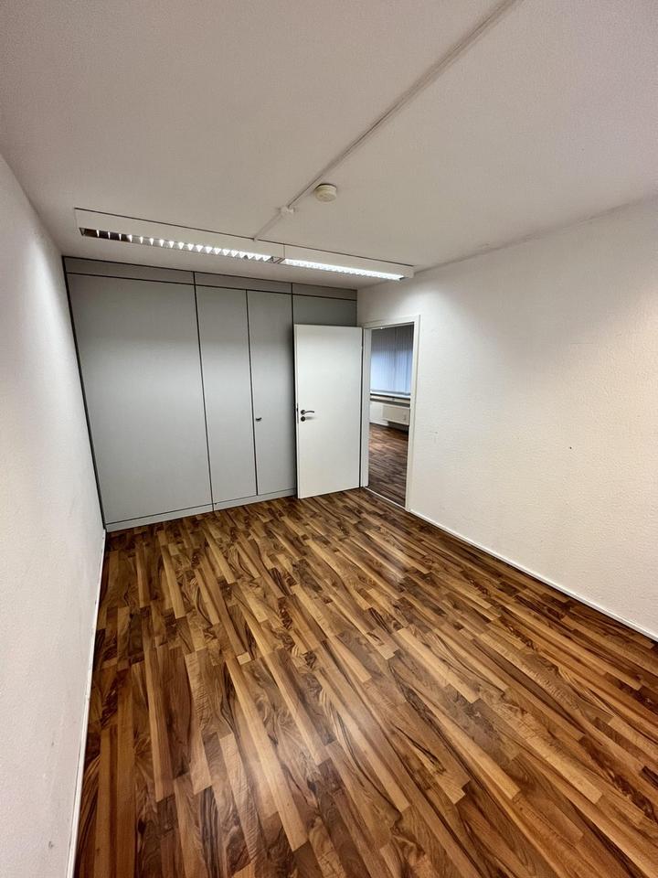 Schöne Büro- / Praxis Einheit in bester Lage Schwetzingen – Bild 5