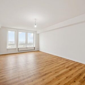 4-Zimmer-Penthouse in Rodgau-Niederroden – Mit Seeblick & Eigenem Stellplatz