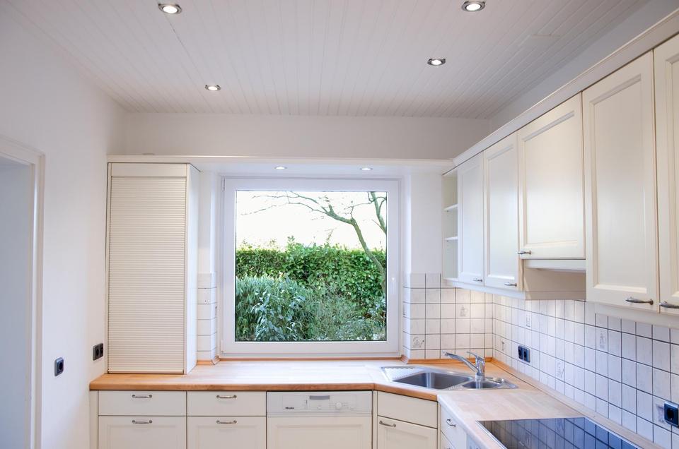 Großzügiger Bungalow mit Einliegerwohnung – Bild 11