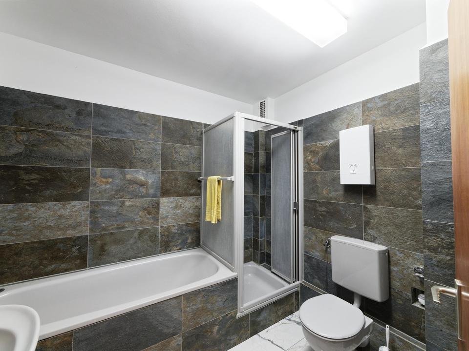 Helle 3-Zimmer-Wohnung (87 m²) mit Balkon & EBK – ruhig, gepflegt, 1 Station nach Köln - RESERVIERT – Bild 9