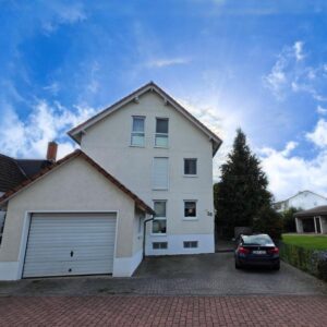 Sonnendurchflutete 3-Zimmer-Etagenwohnung im Dreifamilienhaus