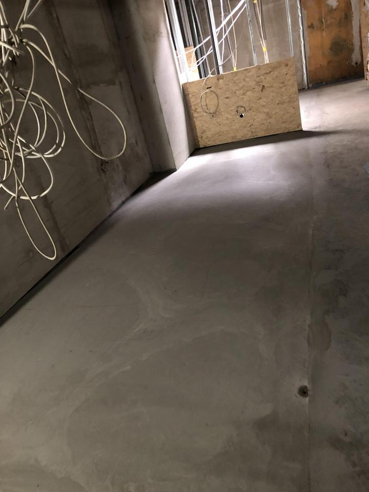 Lagerfläche - am Bremer Hauptbahnhof - Lagerfläche – Bild 12