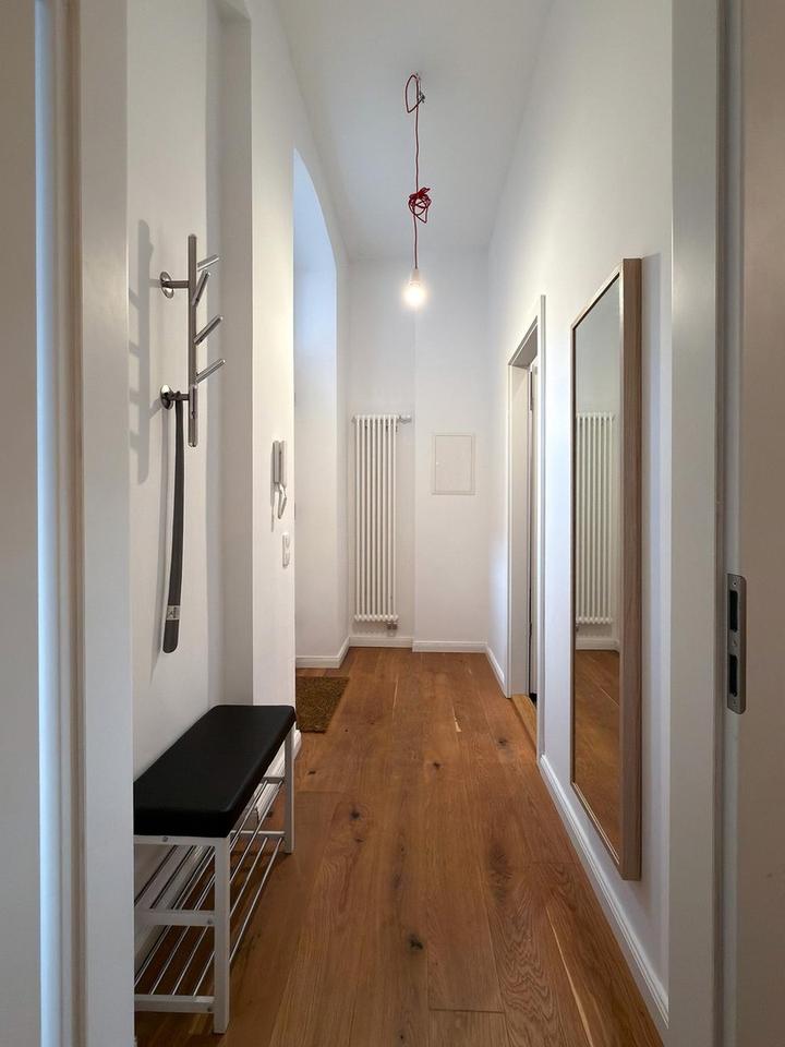 All-inclusive! Hochwertig möblierte Wohnung mit Einbauküche und Balkon – Bild 8