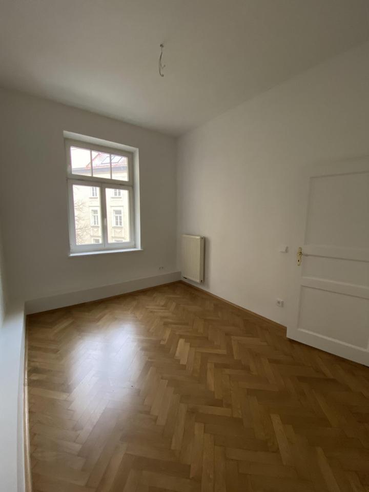 3-Zimmer-Altbauwohnung mit Wohnküche, Balkon & Aufzug Herzogstraße 85, 2. Obergeschoss, München – Bild 16