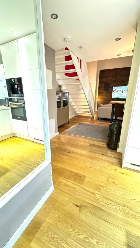 Aussergewönlich Wohnen 2-R- Galerie möbliert mit Dachterrasse Traumküche Lift u.TG ! – Bild 12