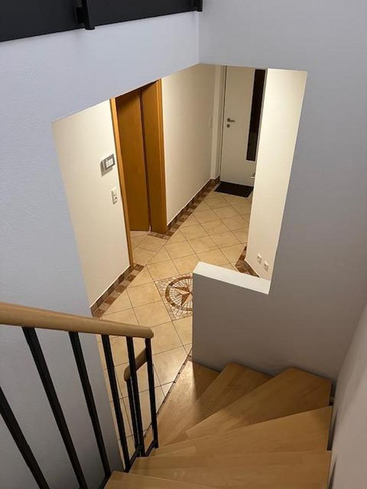 Schönes Einfamilienhaus mit Garage in zentraler und ruhiger Lage in Neufahrn bei Freising – Bild 14