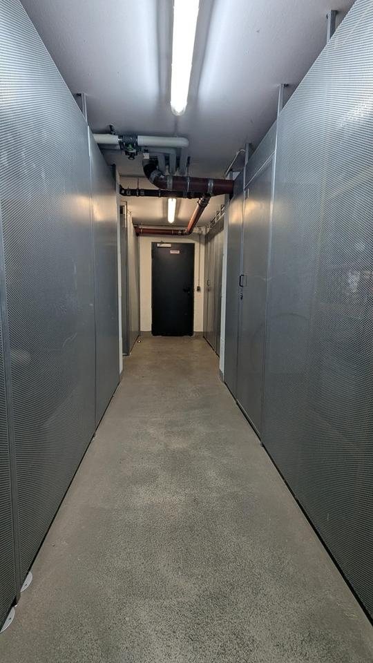 Coloneo: Hochwertige 2,5-Zi-Penthouse-Wohnung mit Dachterrasse – Bild 15