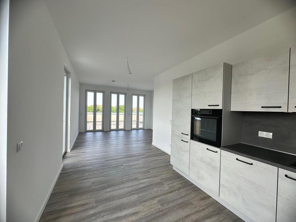 Großzügige 2-Zimmer-Neubauwohnung mit Süd-Dachterrasse – Zweitbezug Bezugsfrei ab sofort – Bild 3
