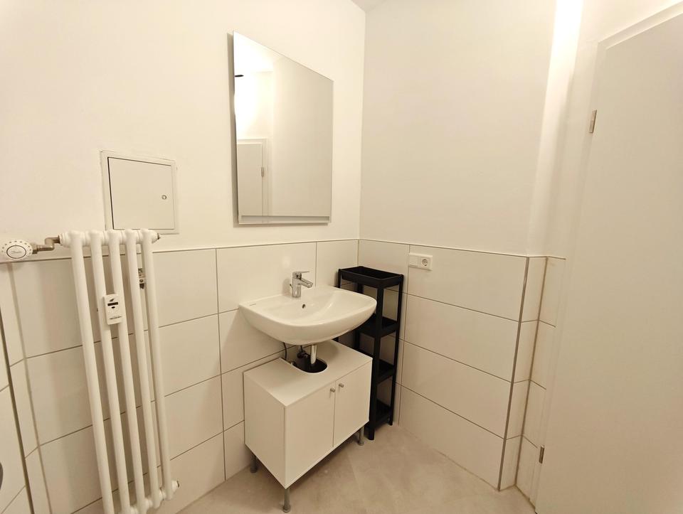 Sofort verfügbar: Sanierte, möblierte 1-Zimmer-Wohnung mit Balkon in Mannheimer Bestlage – Bild 14