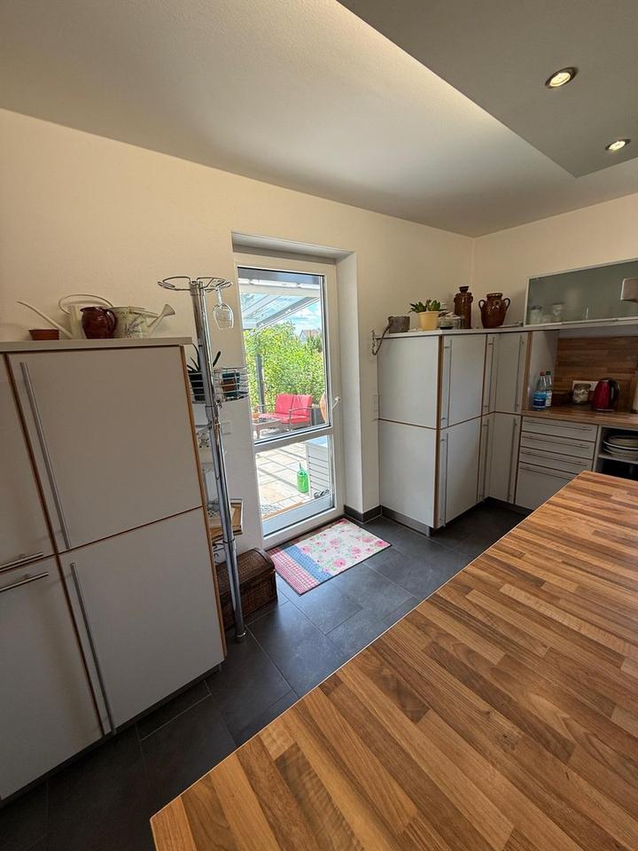 Wundervolles Niedrigenergie-EFH mit ELW/Praxis/Büro in bester Wohnlage! – Bild 10