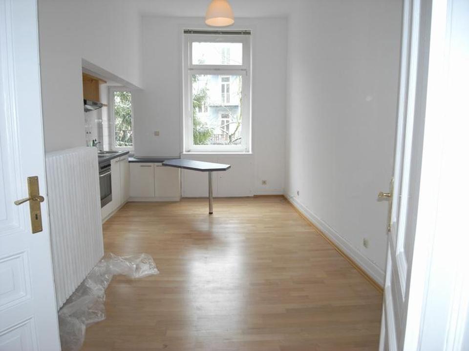 Charmante 2-Zimmer-Altbauwohnung in bester Nordend-Lage – Bild 9